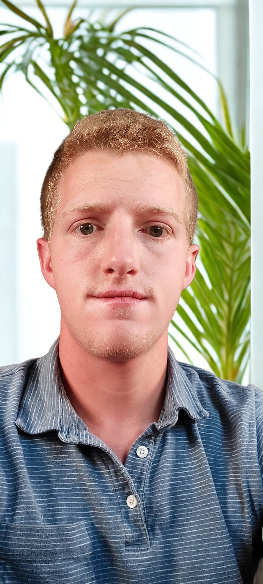 Bradley, founder of Shopiotic